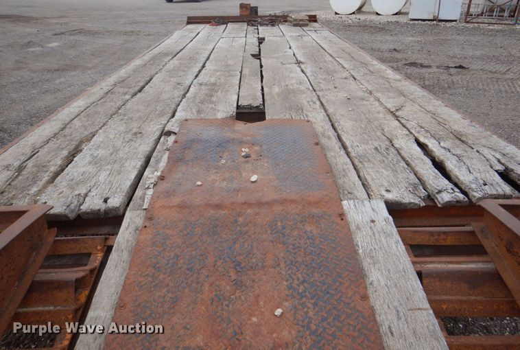 image for item DS7999 1988 Shelby  equipment trailer