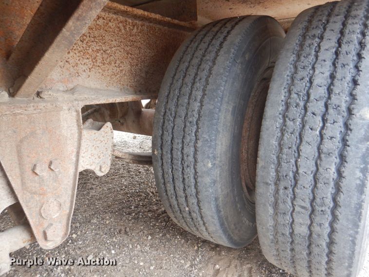 image for item DS7999 1988 Shelby  equipment trailer