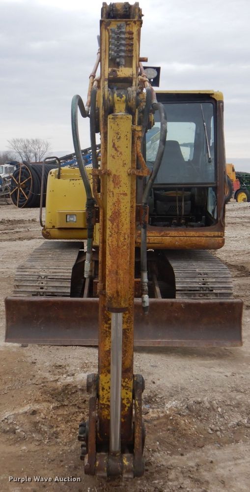 image for item DS8000 Komatsu PC60-7  excavator