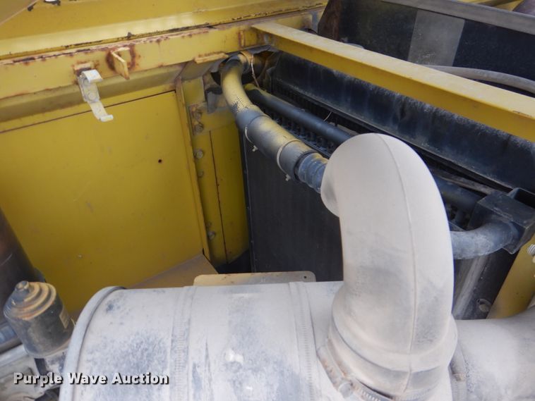 image for item DS8000 Komatsu PC60-7  excavator