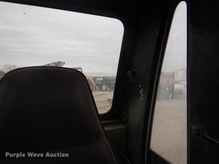 image for item DS8000 Komatsu PC60-7  excavator