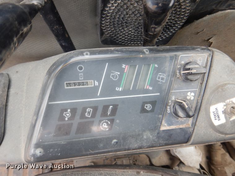 image for item DS8000 Komatsu PC60-7  excavator