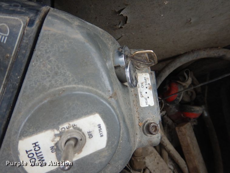 image for item DS8000 Komatsu PC60-7  excavator