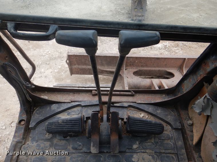 image for item DS8000 Komatsu PC60-7  excavator