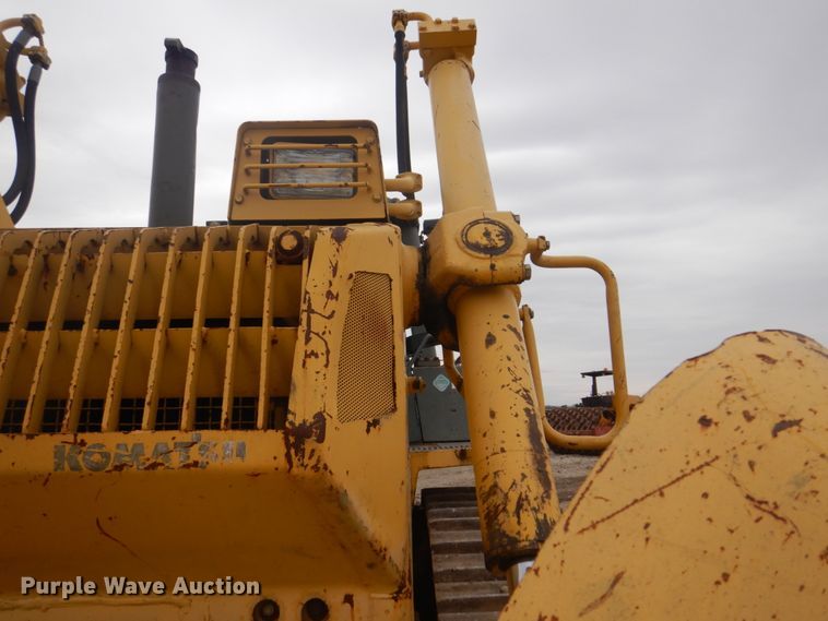 image for item DS8001 1998 Komatsu D155AX  dozer