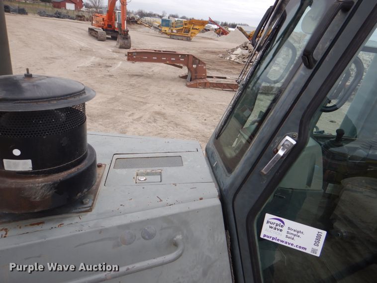 image for item DS8001 1998 Komatsu D155AX  dozer