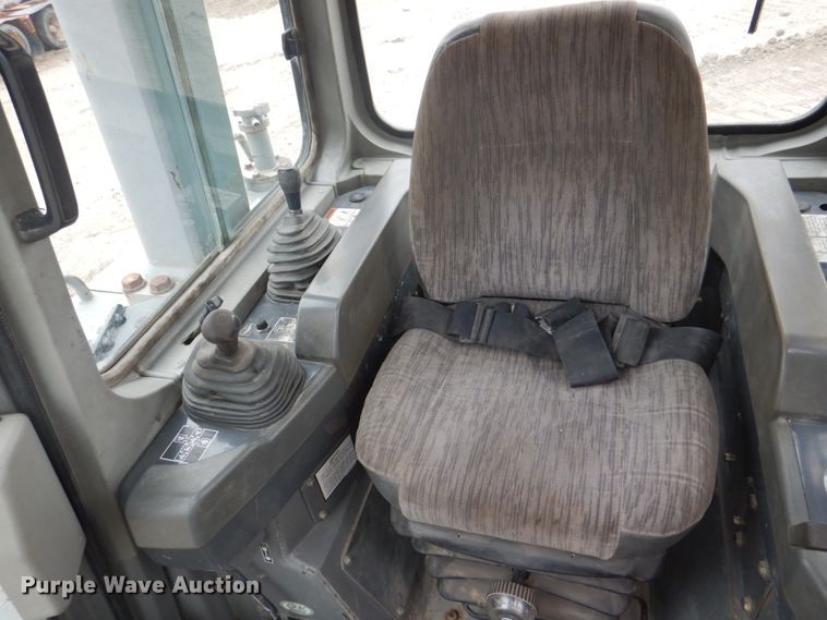 image for item DS8001 1998 Komatsu D155AX  dozer