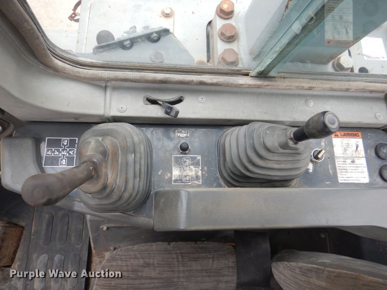 image for item DS8001 1998 Komatsu D155AX  dozer