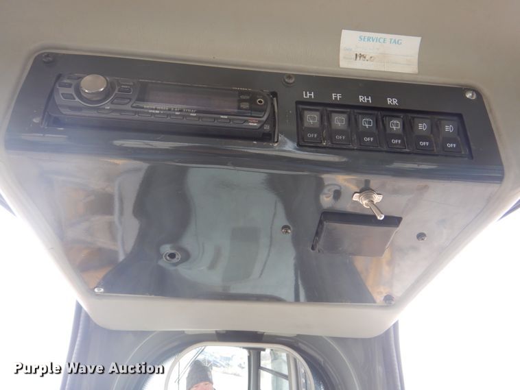 image for item DS8001 1998 Komatsu D155AX  dozer