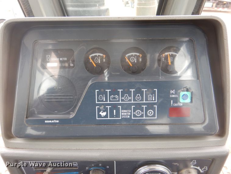 image for item DS8001 1998 Komatsu D155AX  dozer