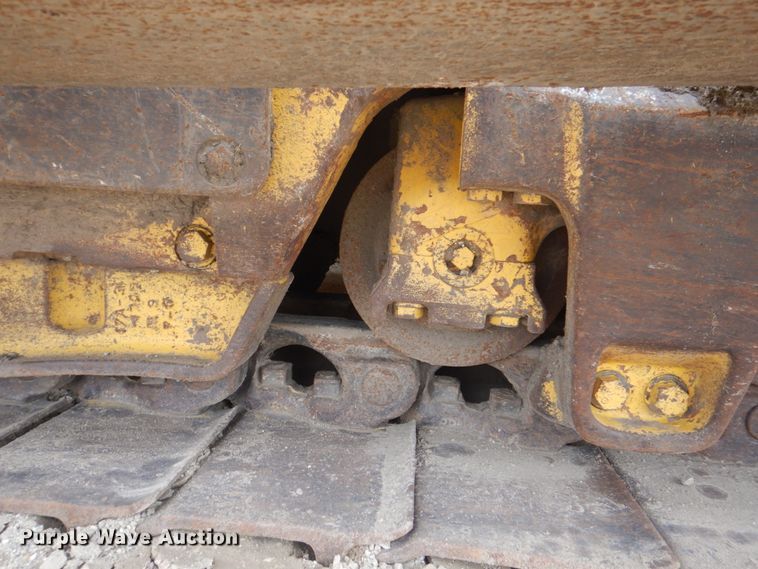 image for item DS8001 1998 Komatsu D155AX  dozer