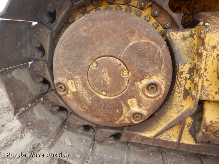 image for item DS8001 1998 Komatsu D155AX  dozer