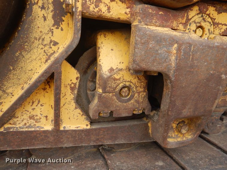 image for item DS8001 1998 Komatsu D155AX  dozer
