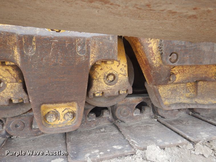 image for item DS8001 1998 Komatsu D155AX  dozer