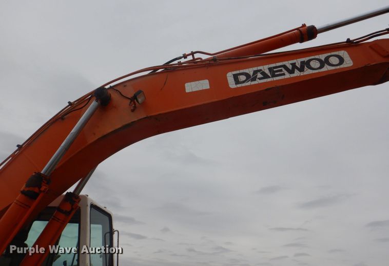 image for item DS8002 1996 Daewoo Solar 280LCIII  excavator