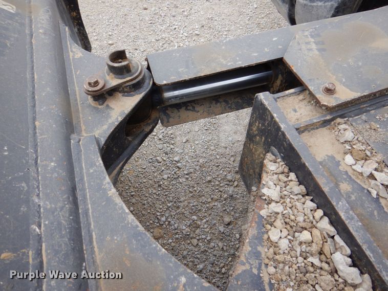 image for item DS8018 2009 Kubota KX080-3  mini excavator