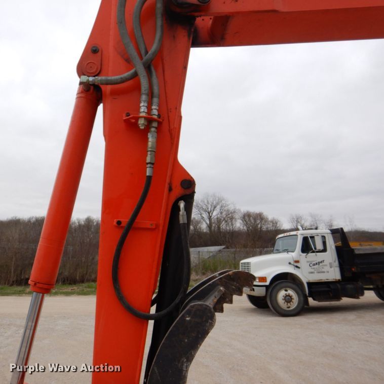 image for item DS8018 2009 Kubota KX080-3  mini excavator