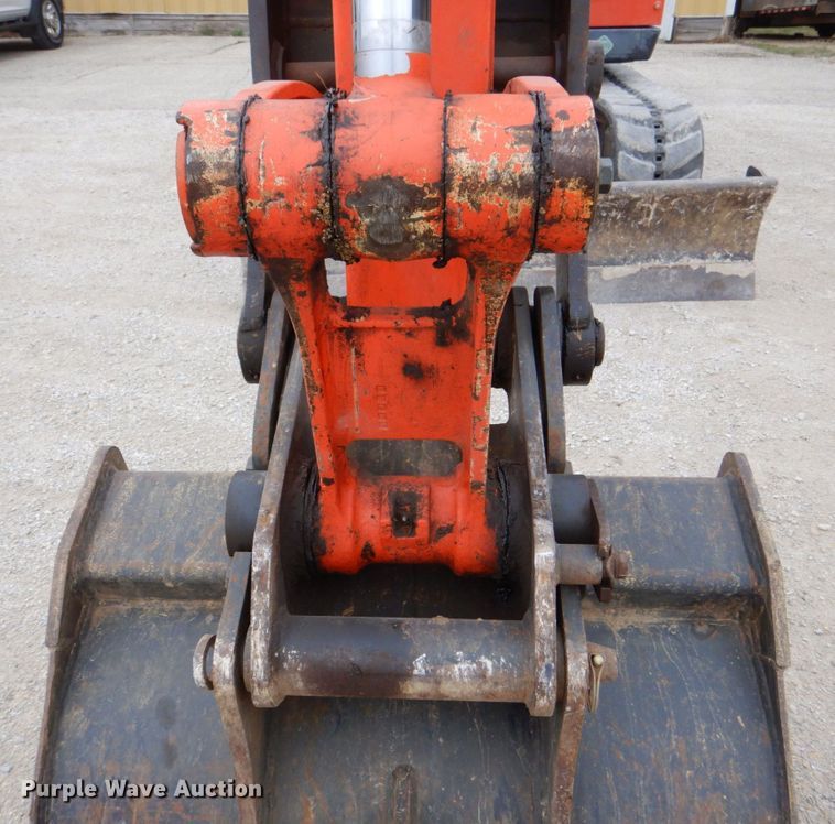 image for item DS8018 2009 Kubota KX080-3  mini excavator