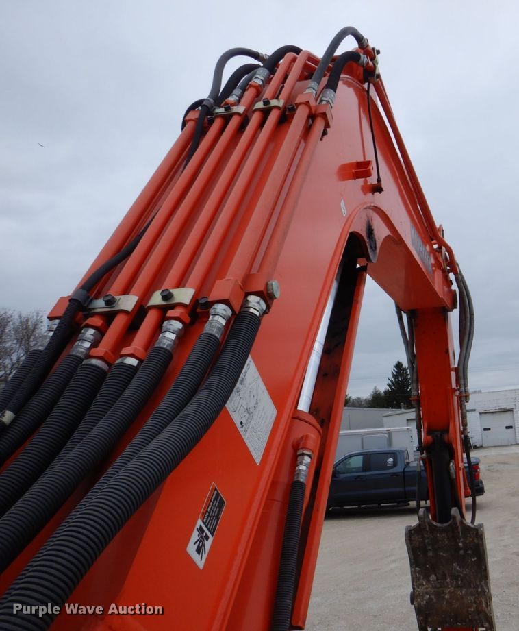 image for item DS8018 2009 Kubota KX080-3  mini excavator