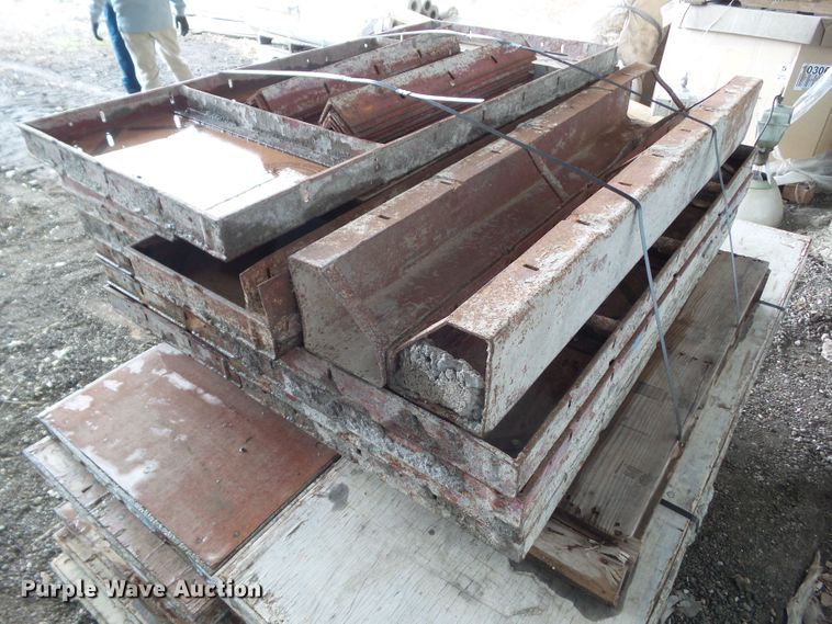 image for item HF9989 (5) pallets of concrete forms
