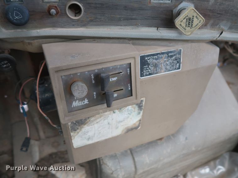 image for item HT9723 1978 Mack DM685S  ready mix truck