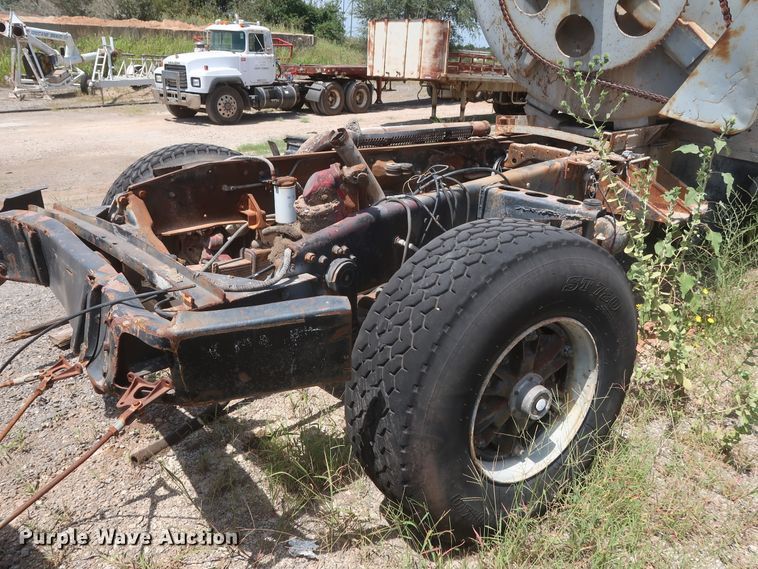 image for item HT9723 1978 Mack DM685S  ready mix truck