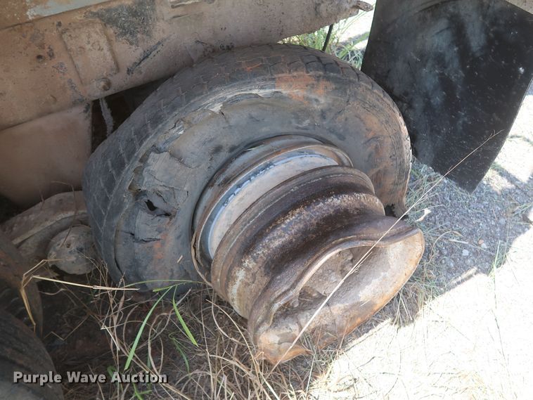 image for item HT9723 1978 Mack DM685S  ready mix truck