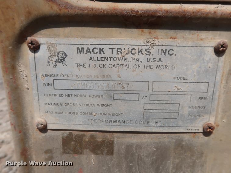 image for item HT9723 1978 Mack DM685S  ready mix truck
