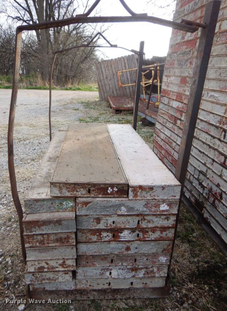 image for item IB9518 Approximately 309 Symons concrete forms