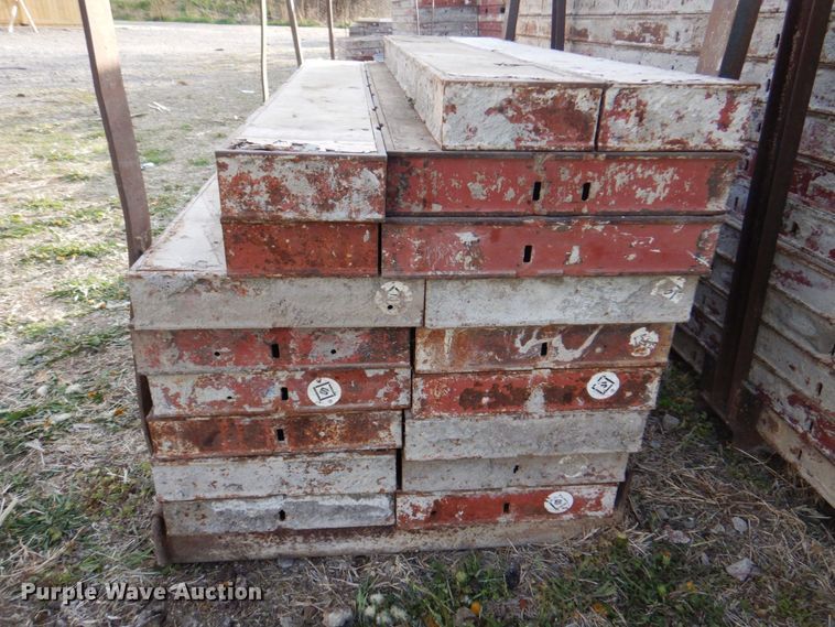 image for item IB9518 Approximately 309 Symons concrete forms