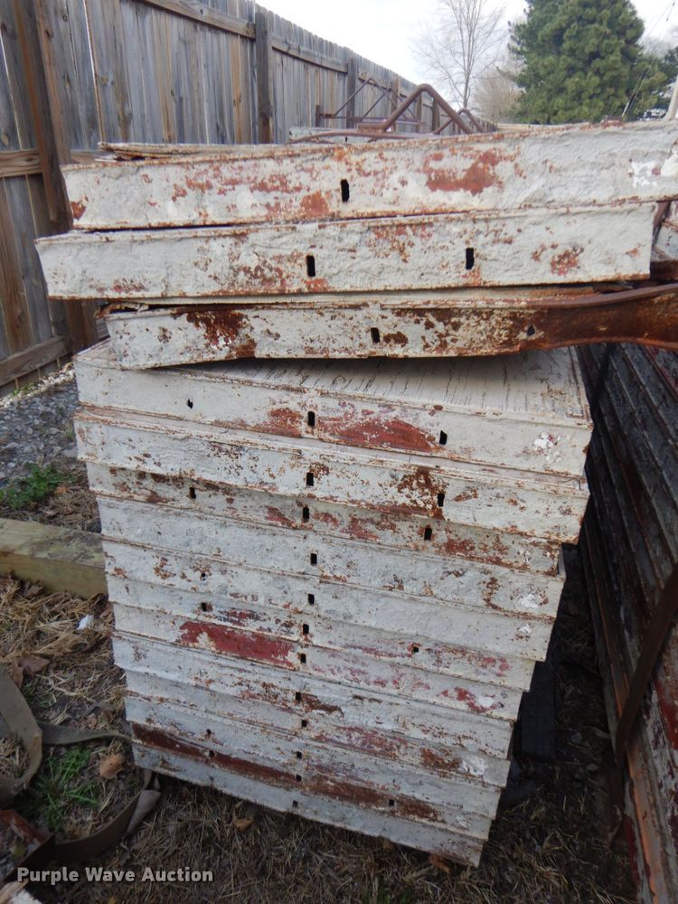 image for item IB9518 Approximately 309 Symons concrete forms