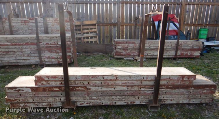 image for item IB9518 Approximately 309 Symons concrete forms