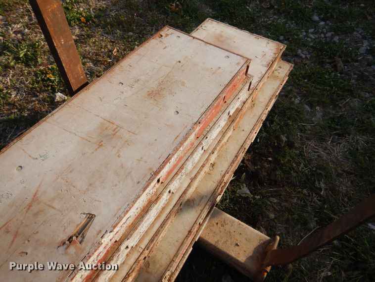 image for item IB9518 Approximately 309 Symons concrete forms