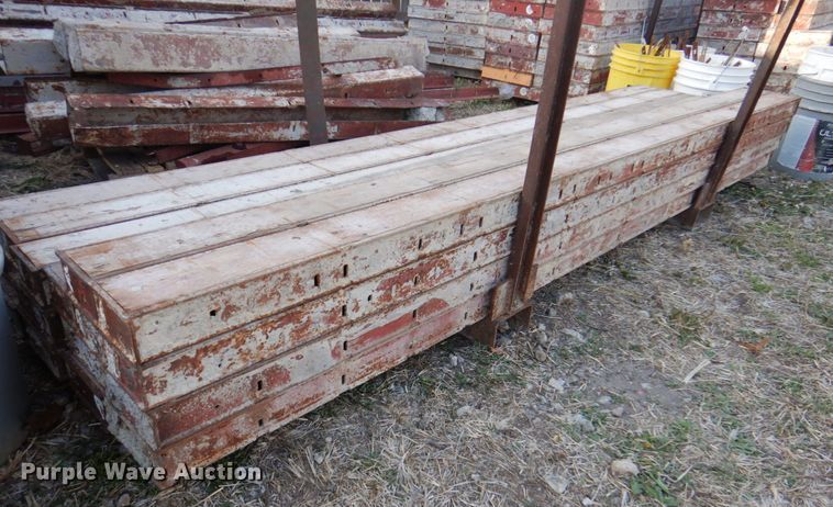 image for item IB9518 Approximately 309 Symons concrete forms