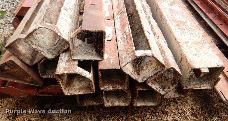 image for item IB9518 Approximately 309 Symons concrete forms