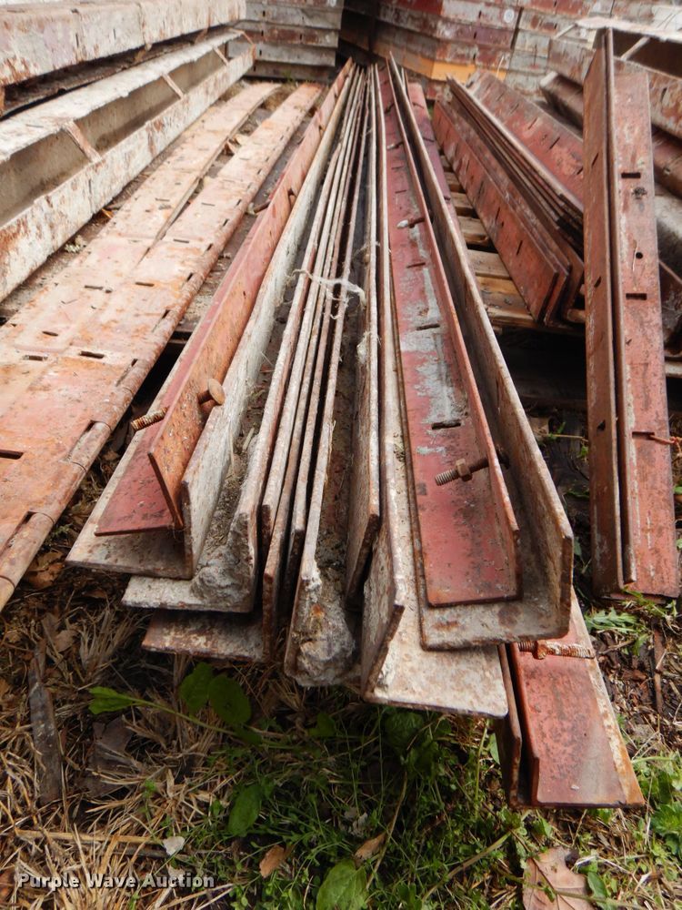 image for item IB9518 Approximately 309 Symons concrete forms