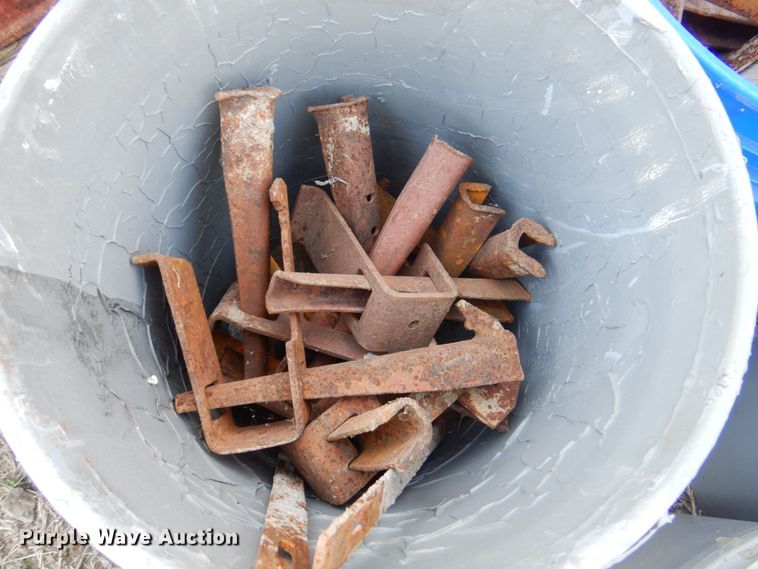 image for item IB9518 Approximately 309 Symons concrete forms