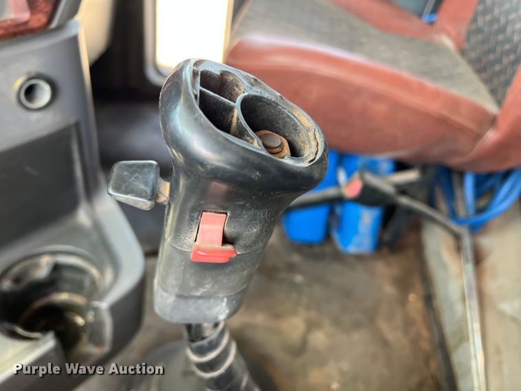 image for item IG9418 2009 Mack 600  dump truck