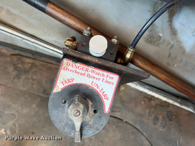 image for item IG9418 2009 Mack 600  dump truck