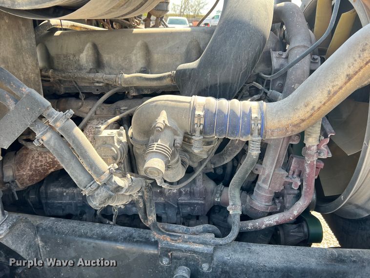 image for item IG9418 2009 Mack 600  dump truck