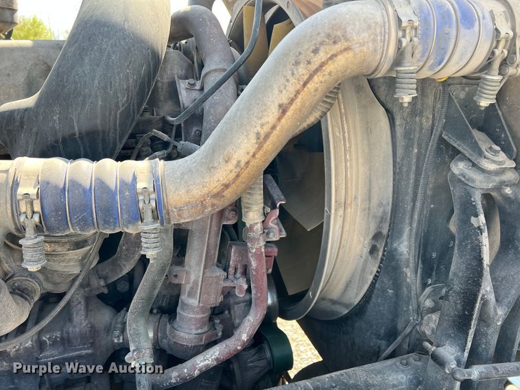 image for item IG9418 2009 Mack 600  dump truck