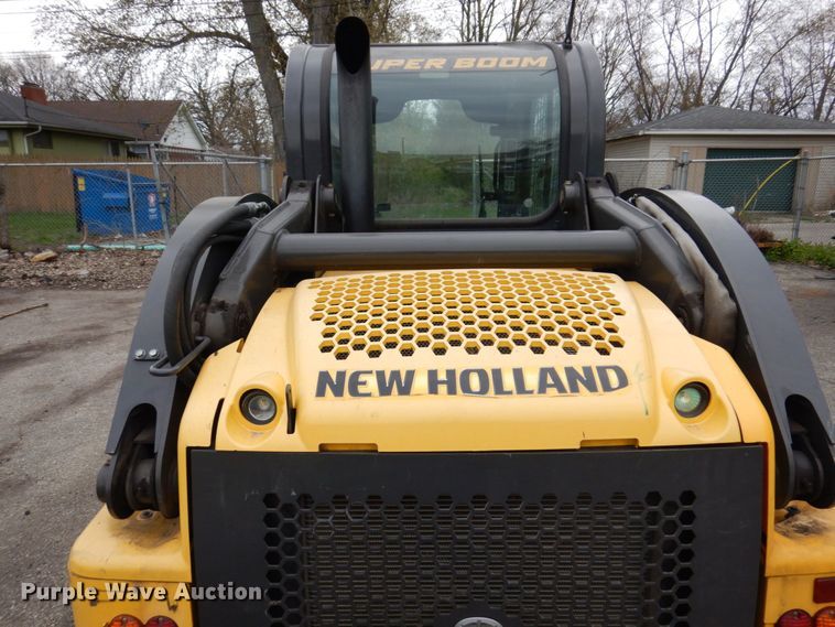 image for item IM9965 2011 New Holland L218  skid steer loader