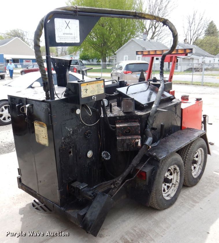 image for item IM9975 2001 Cimline 230D  melter applicator