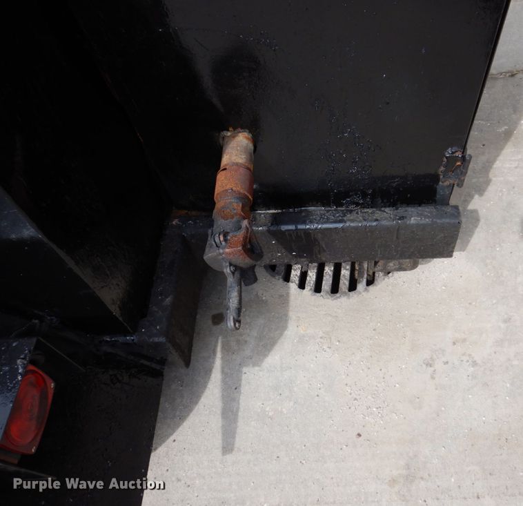 image for item IM9975 2001 Cimline 230D  melter applicator