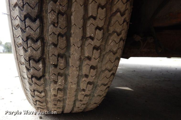 image for item IM9975 2001 Cimline 230D  melter applicator