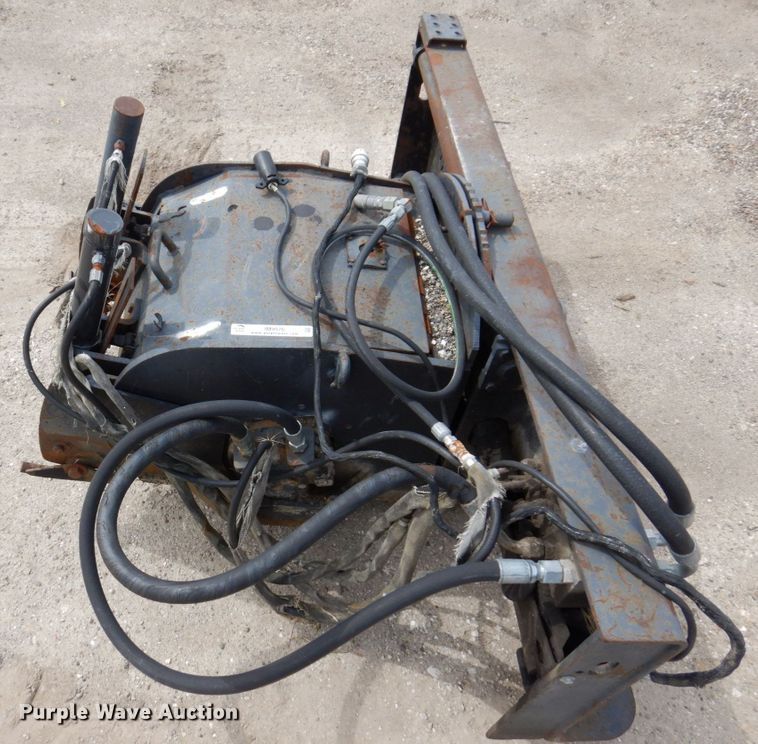 image for item IM9976 Bobcat 18" W skid steer cold planer