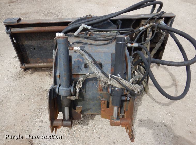 image for item IM9976 Bobcat 18" W skid steer cold planer