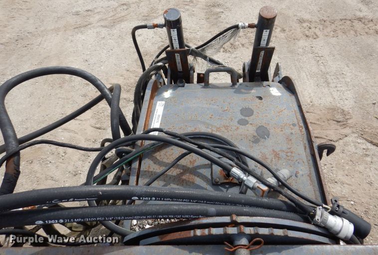 image for item IM9976 Bobcat 18" W skid steer cold planer