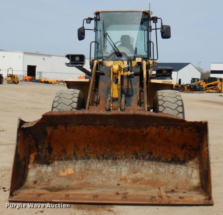 image for item IU9823 2010 Komatsu WA250-6  wheel loader