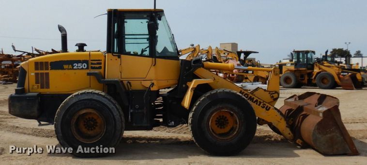 image for item IU9823 2010 Komatsu WA250-6  wheel loader